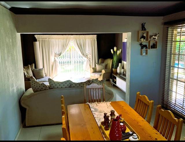 3 BEDROOM HOUSE FOR SALE IN SUNWARD PARK
